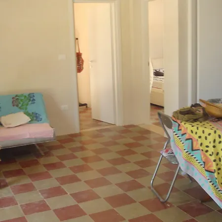 House With 3 Bedrooms In Serranova, With Furnished Garden - 1.8 Km Fro *